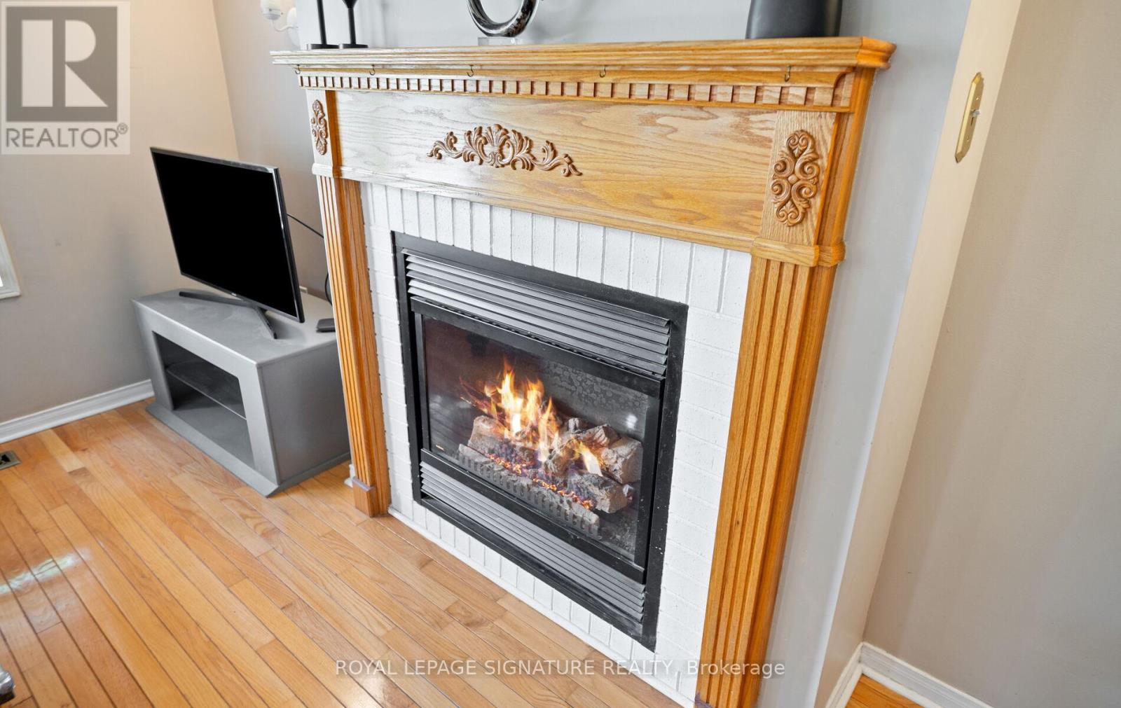 2342 Bankside Drive, Mississauga, Ontario  L5M 6E1 - Photo 13 - W13463228