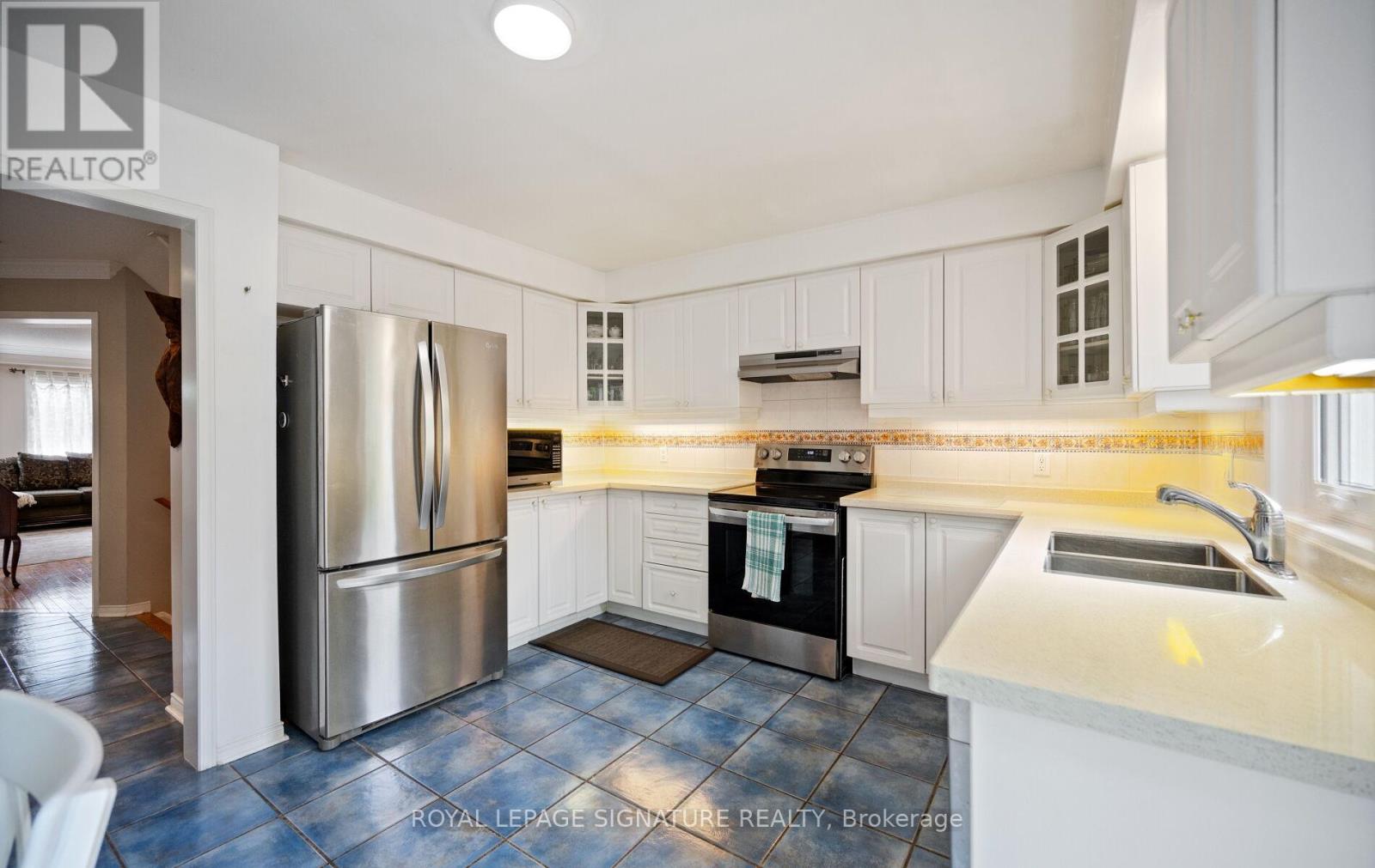 2342 Bankside Drive, Mississauga, Ontario  L5M 6E1 - Photo 18 - W13463228