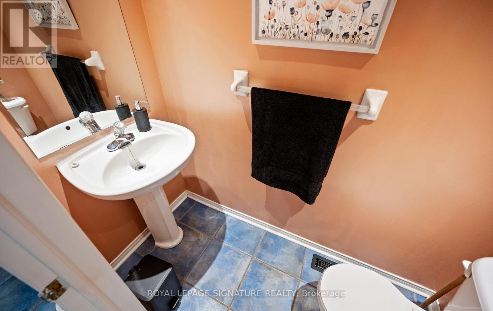 2342 Bankside Drive, Mississauga, Ontario  L5M 6E1 - Photo 21 - W13463228