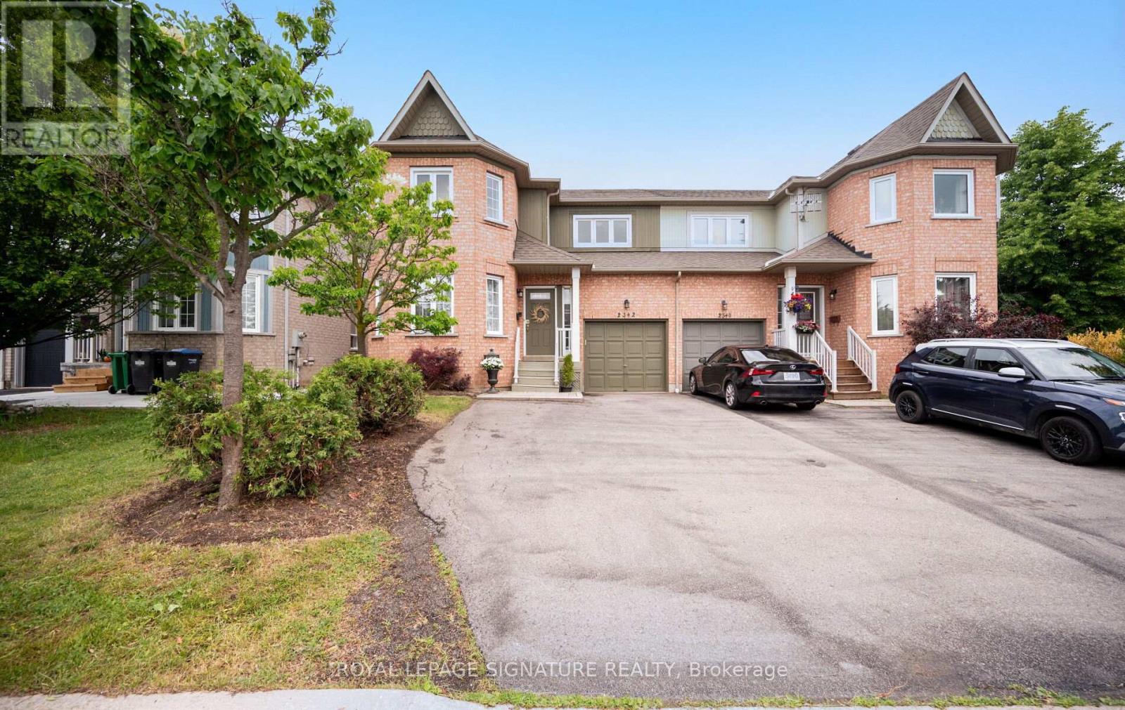 2342 Bankside Drive, Mississauga, Ontario  L5M 6E1 - Photo 3 - W13463228