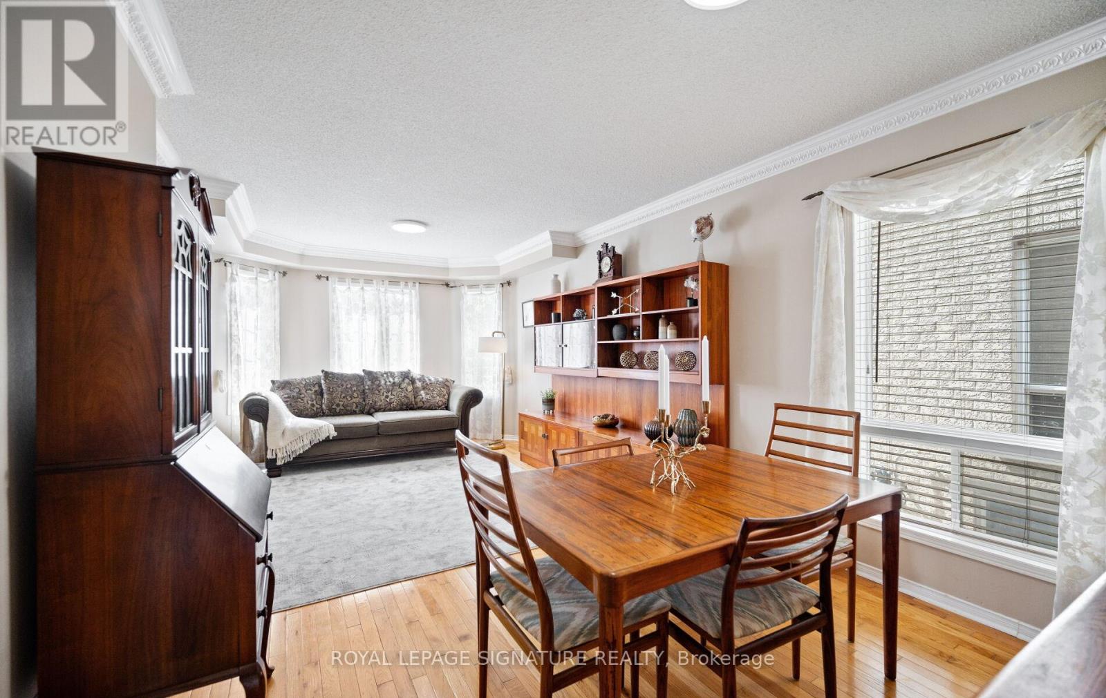 2342 Bankside Drive, Mississauga, Ontario  L5M 6E1 - Photo 6 - W13463228