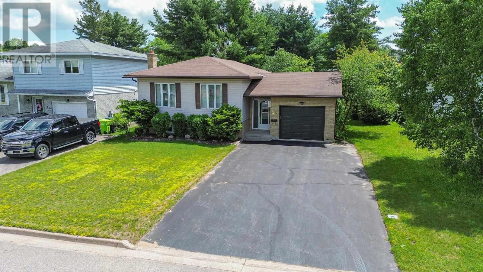 36 Autumn Dr, Sault Ste. Marie, Ontario  P6A 6S3 - Photo 3 - SM261508