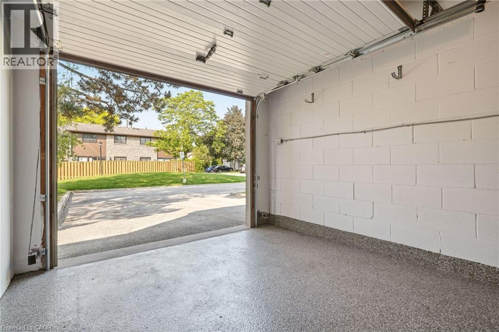 570 Forestwood Crescent, Burlington, Ontario L7L 4K3 - Photo 23 - 40838963