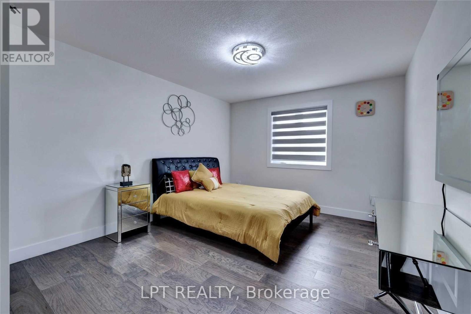 Upper - 3401 Regiment Road, London South, Ontario  N6P 0H2 - Photo 19 - X13463218