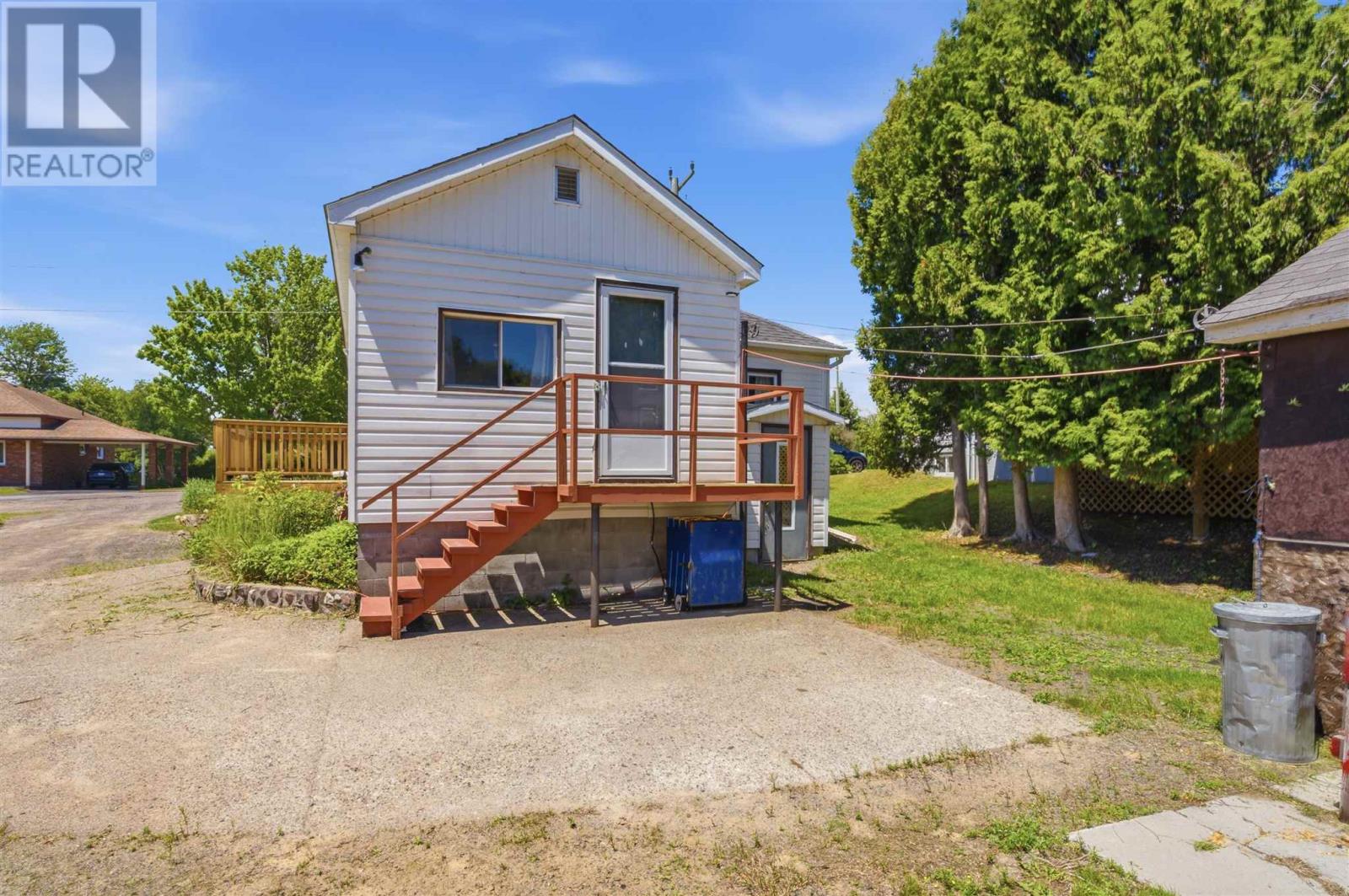 28 Queen Ave, Blind River, Ontario  P0R 1B0 - Photo 18 - SM261505