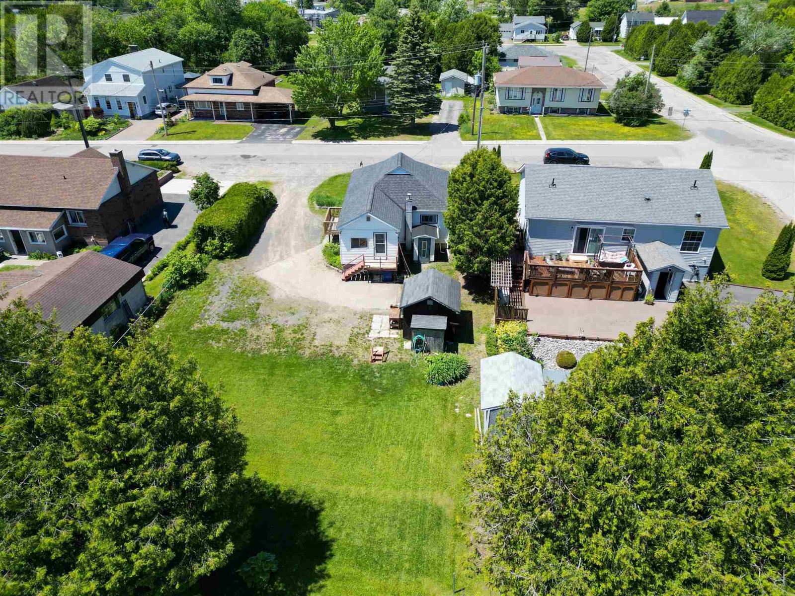 28 Queen Ave, Blind River, Ontario  P0R 1B0 - Photo 21 - SM261505