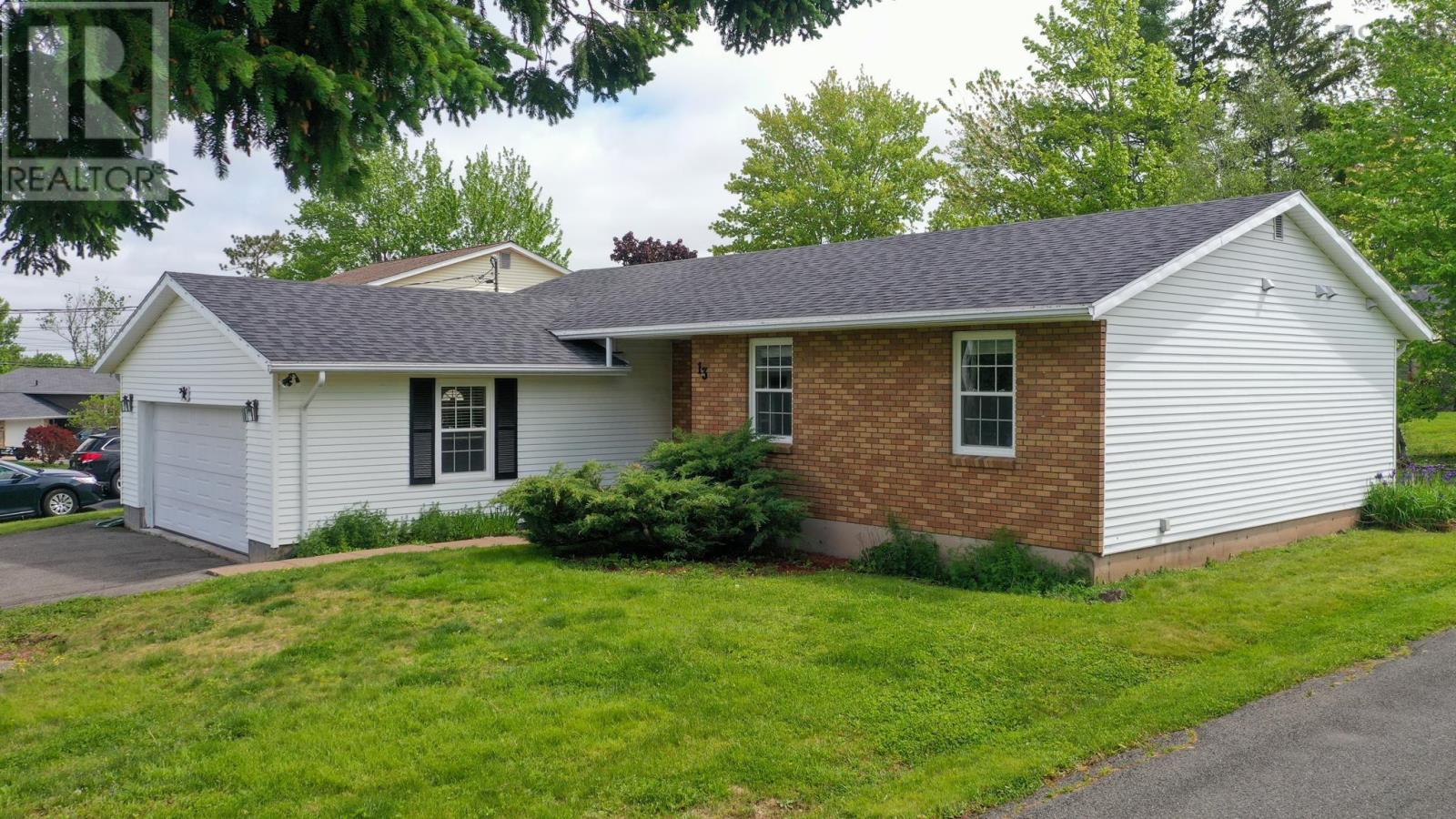 13 Cedar Drive, Stellarton, Nova Scotia  B0K 1S0 - Photo 2 - 202614886