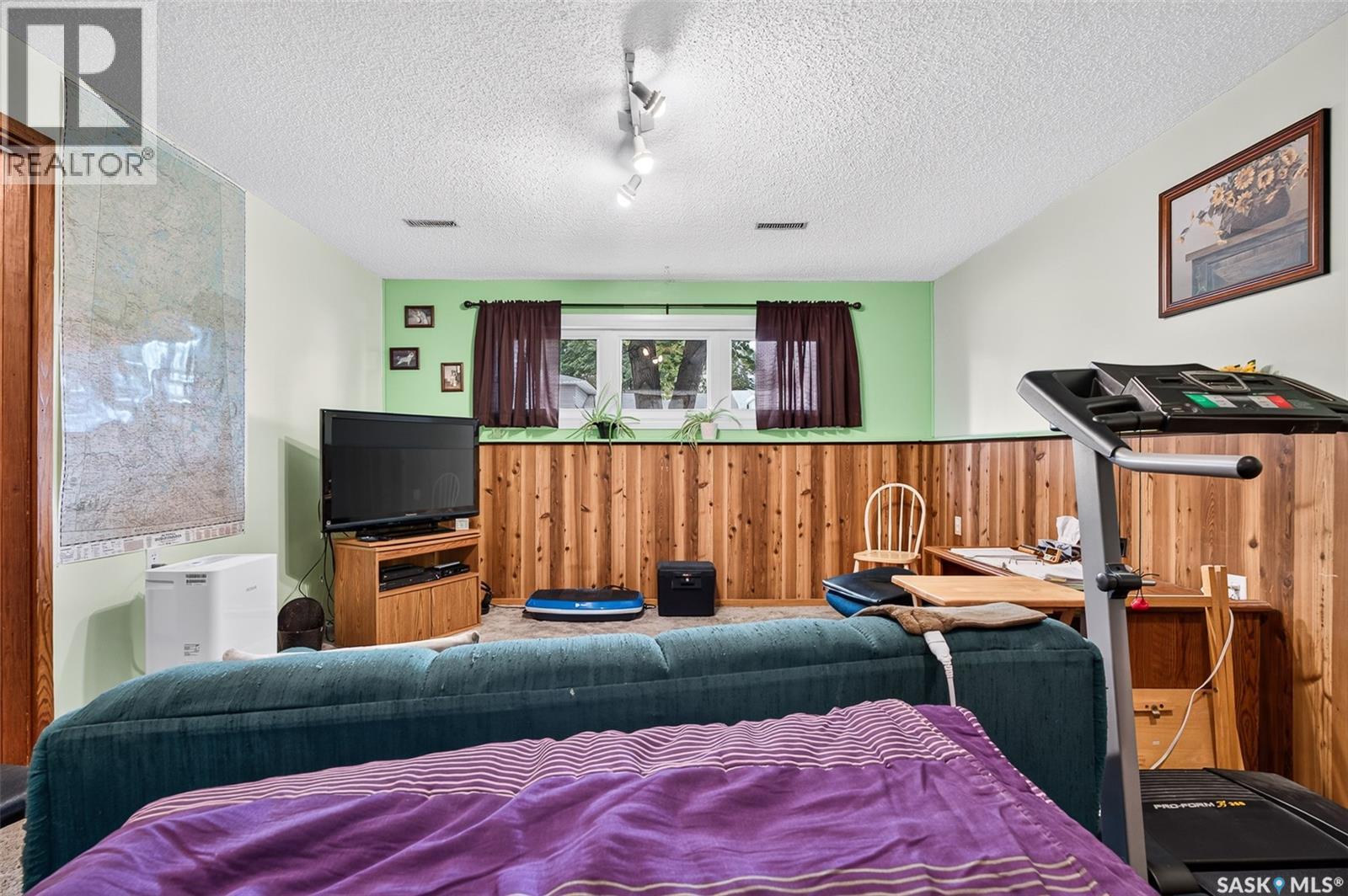 1612 Rutherford Street, Moose Jaw, Saskatchewan  S6H 7C7 - Photo 39 - SK039961