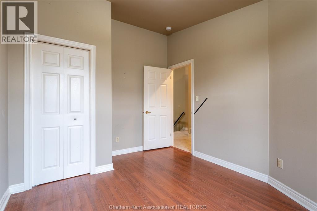 8 Mcintosh Avenue, Chatham, Ontario  N7M 6M1 - Photo 5 - 26013090