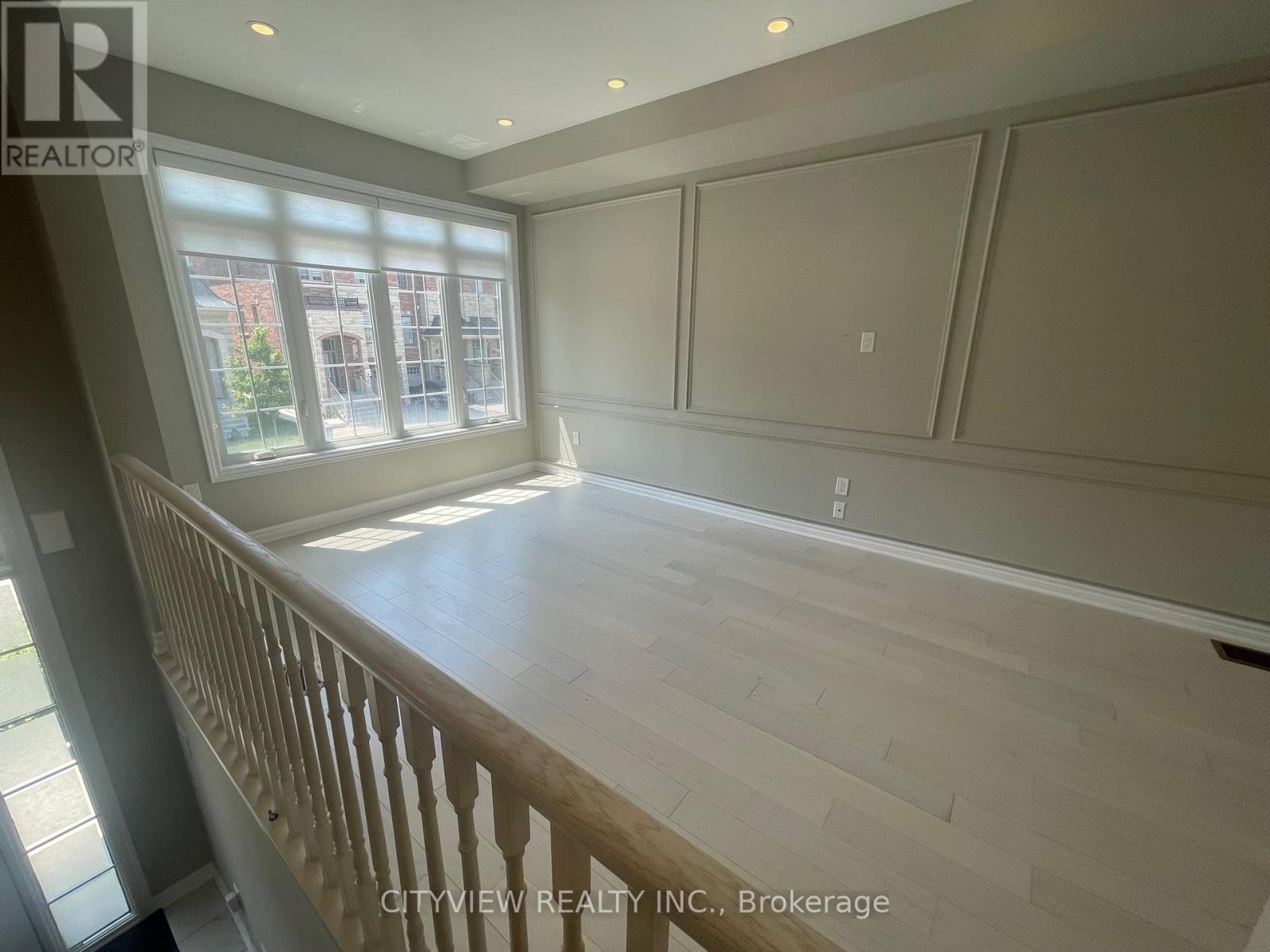 90 Sandwell Street, Vaughan, Ontario  L4H 0Z7 - Photo 12 - N13463286