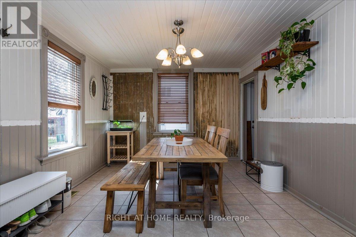 467 High Street, Orillia, Ontario  L3V 4X8 - Photo 8 - S13463386