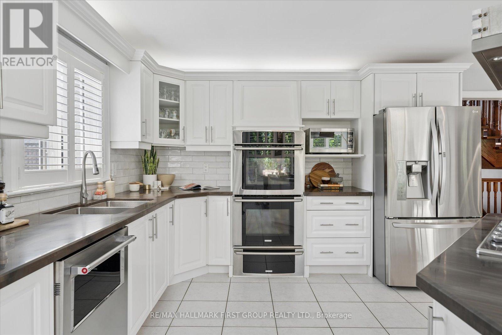 1779 Woodview Avenue, Pickering, Ontario  L1V 1L3 - Photo 9 - E13215732