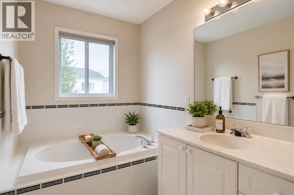 111 Sierra Nevada Way Sw, Calgary, Alberta  T3H 3N1 - Photo 26 - A2315899