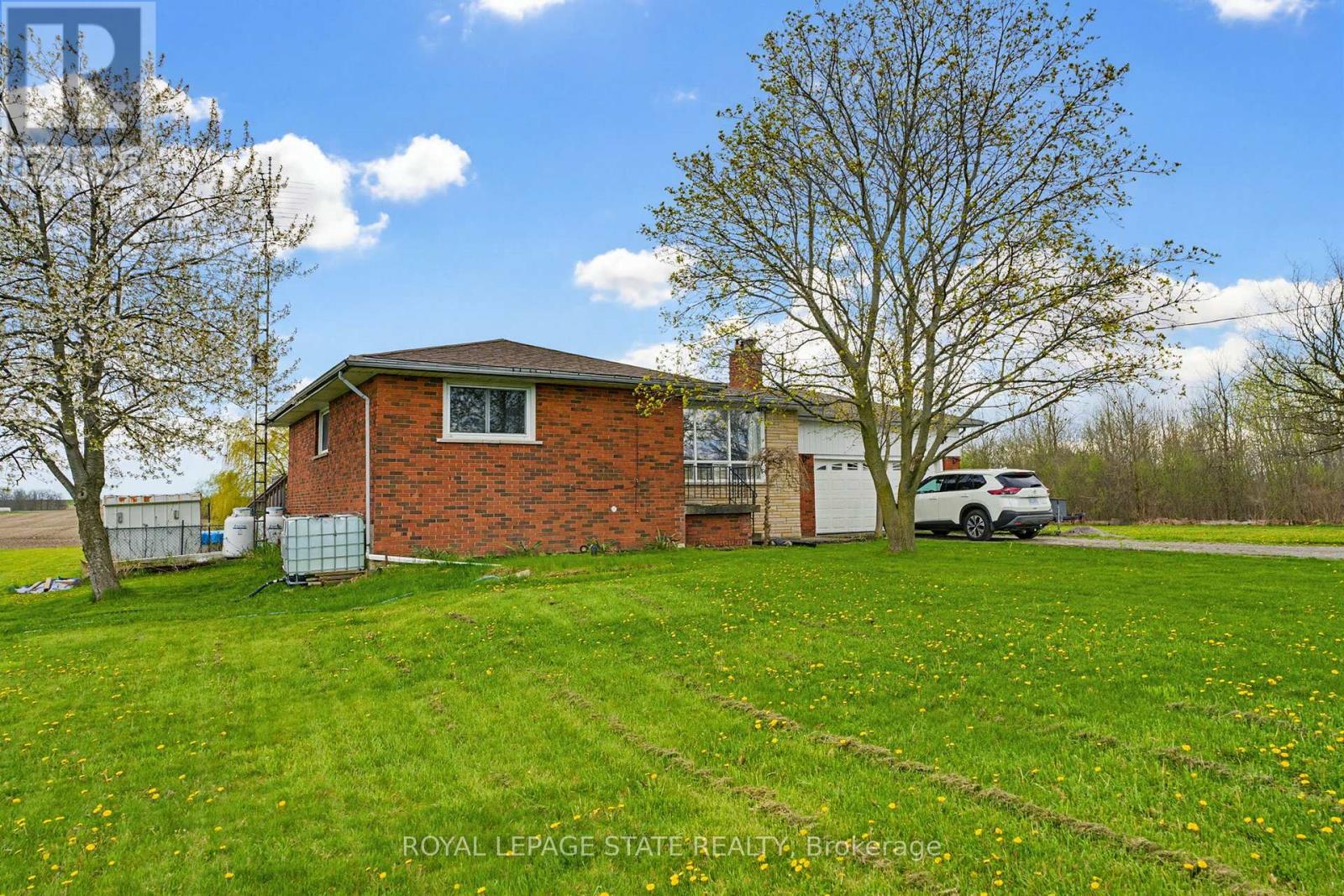 516 Mud Street E, Hamilton, Ontario  L8J 3C7 - Photo 4 - X13080332