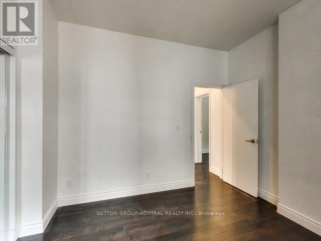34 Hewitt--Main Floor Avenue, Toronto, Ontario  M6R 1Y3 - Photo 12 - W13463272