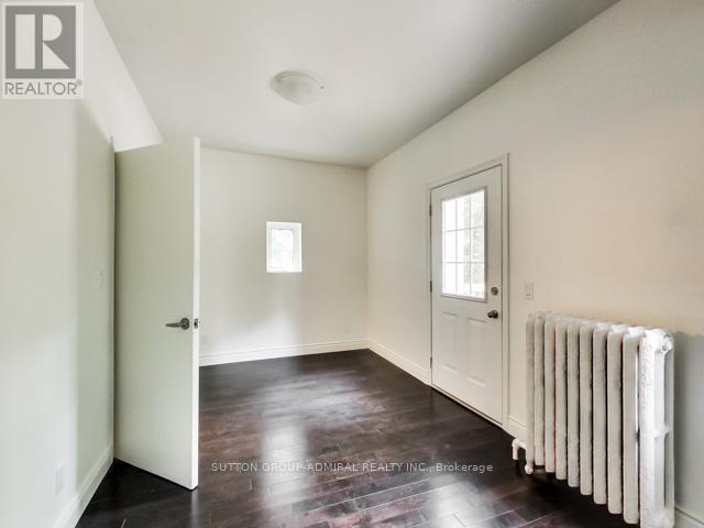 34 Hewitt--Main Floor Avenue, Toronto, Ontario  M6R 1Y3 - Photo 17 - W13463272