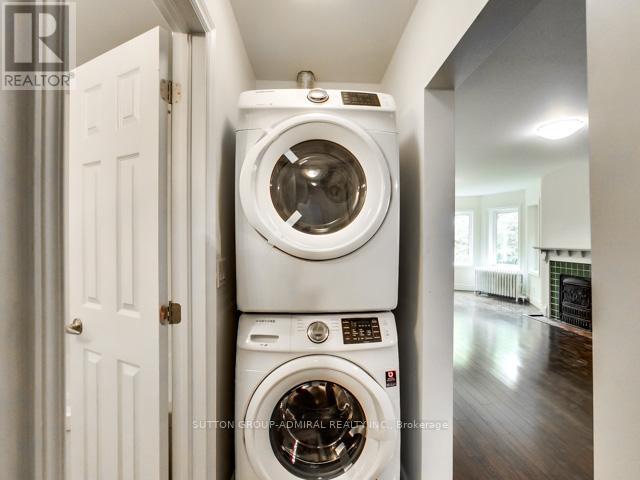 34 Hewitt--Main Floor Avenue, Toronto, Ontario  M6R 1Y3 - Photo 23 - W13463272