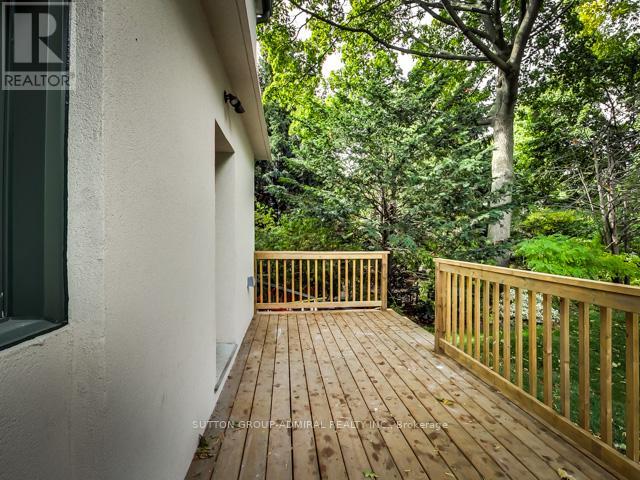 34 Hewitt--Main Floor Avenue, Toronto, Ontario  M6R 1Y3 - Photo 24 - W13463272