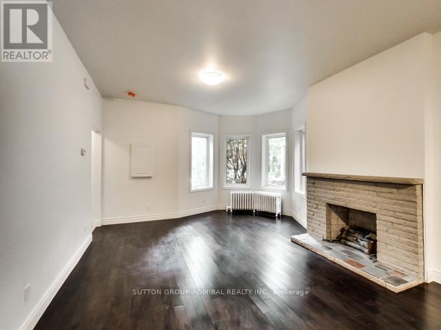 34 Hewitt--Main Floor Avenue, Toronto, Ontario  M6R 1Y3 - Photo 5 - W13463272