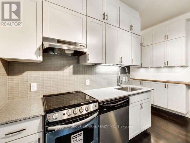 34 Hewitt--Main Floor Avenue, Toronto, Ontario  M6R 1Y3 - Photo 7 - W13463272