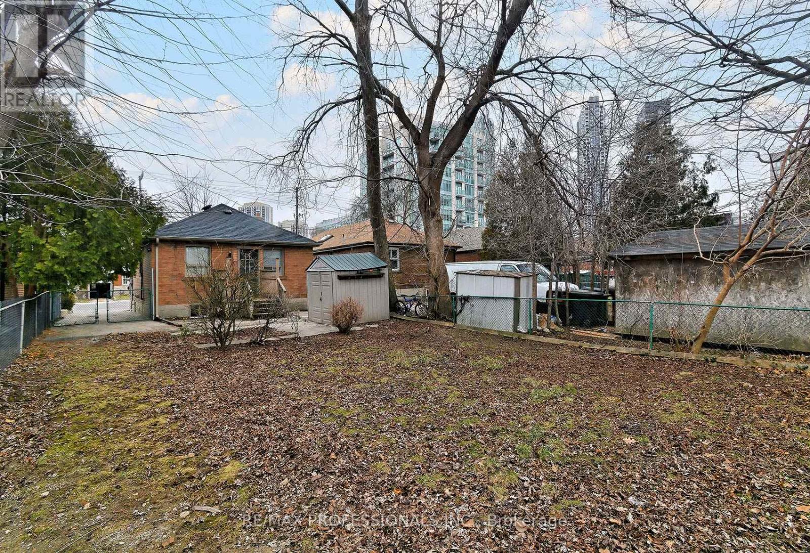1213 Islington Avenue, Toronto, Ontario  M8Z 4T2 - Photo 21 - W13463376