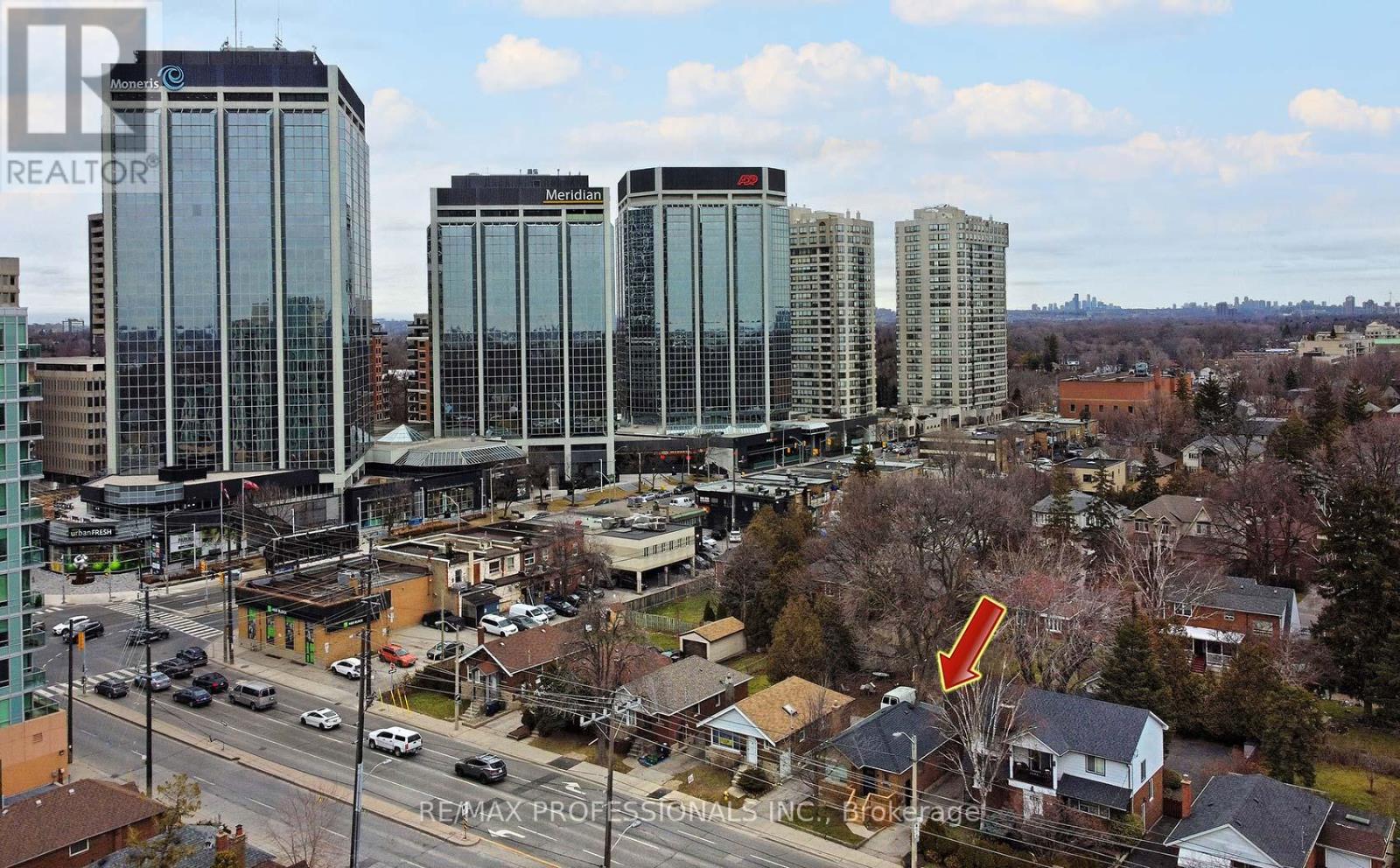 1213 Islington Avenue, Toronto, Ontario  M8Z 4T2 - Photo 3 - W13463376