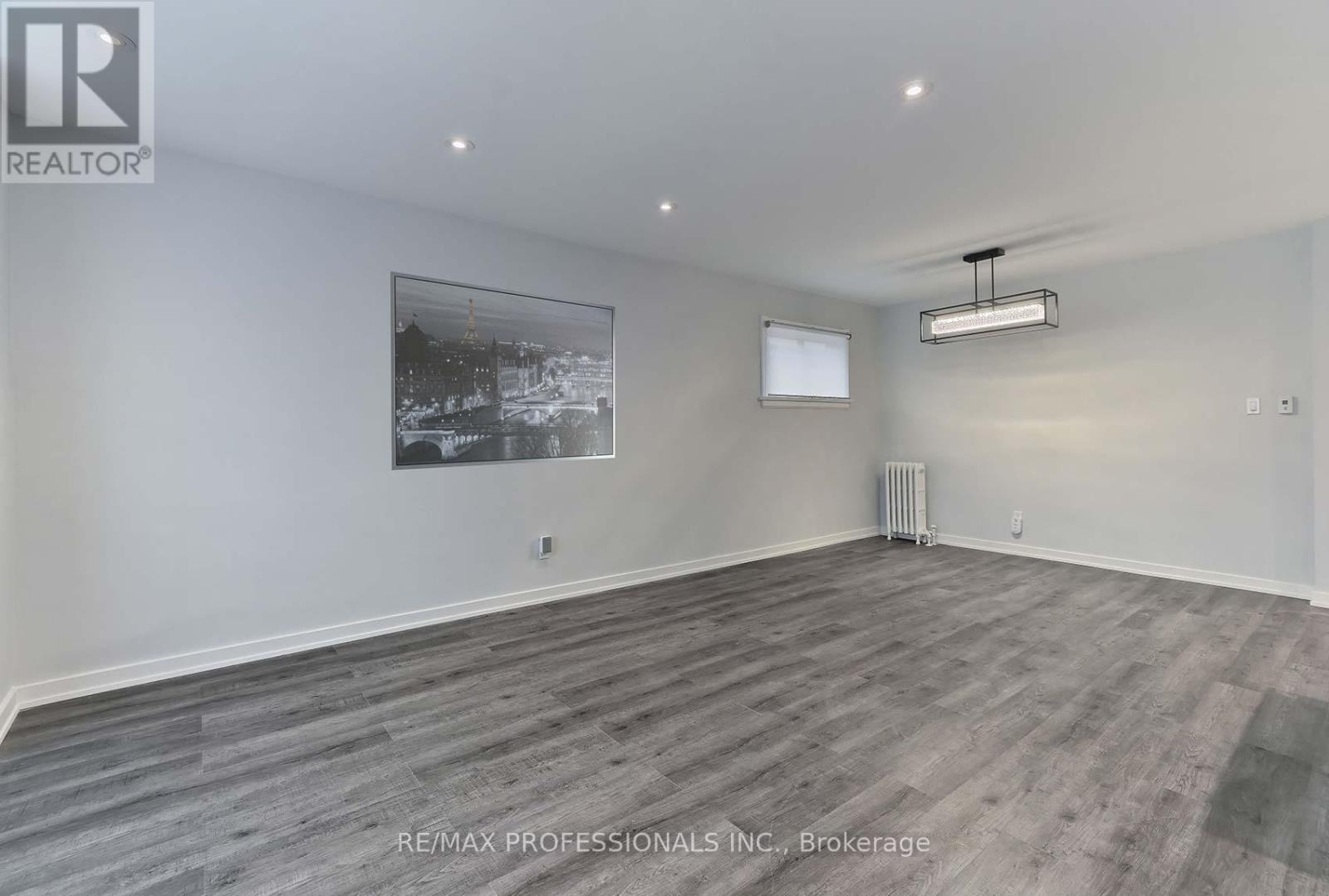 1213 Islington Avenue, Toronto, Ontario  M8Z 4T2 - Photo 7 - W13463376