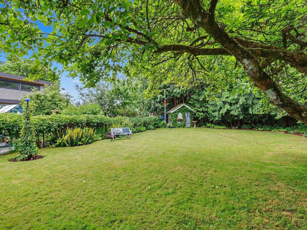 15876 Roper Avenue, White Rock, British Columbia  V4B 2H4 - Photo 19 - R3137445