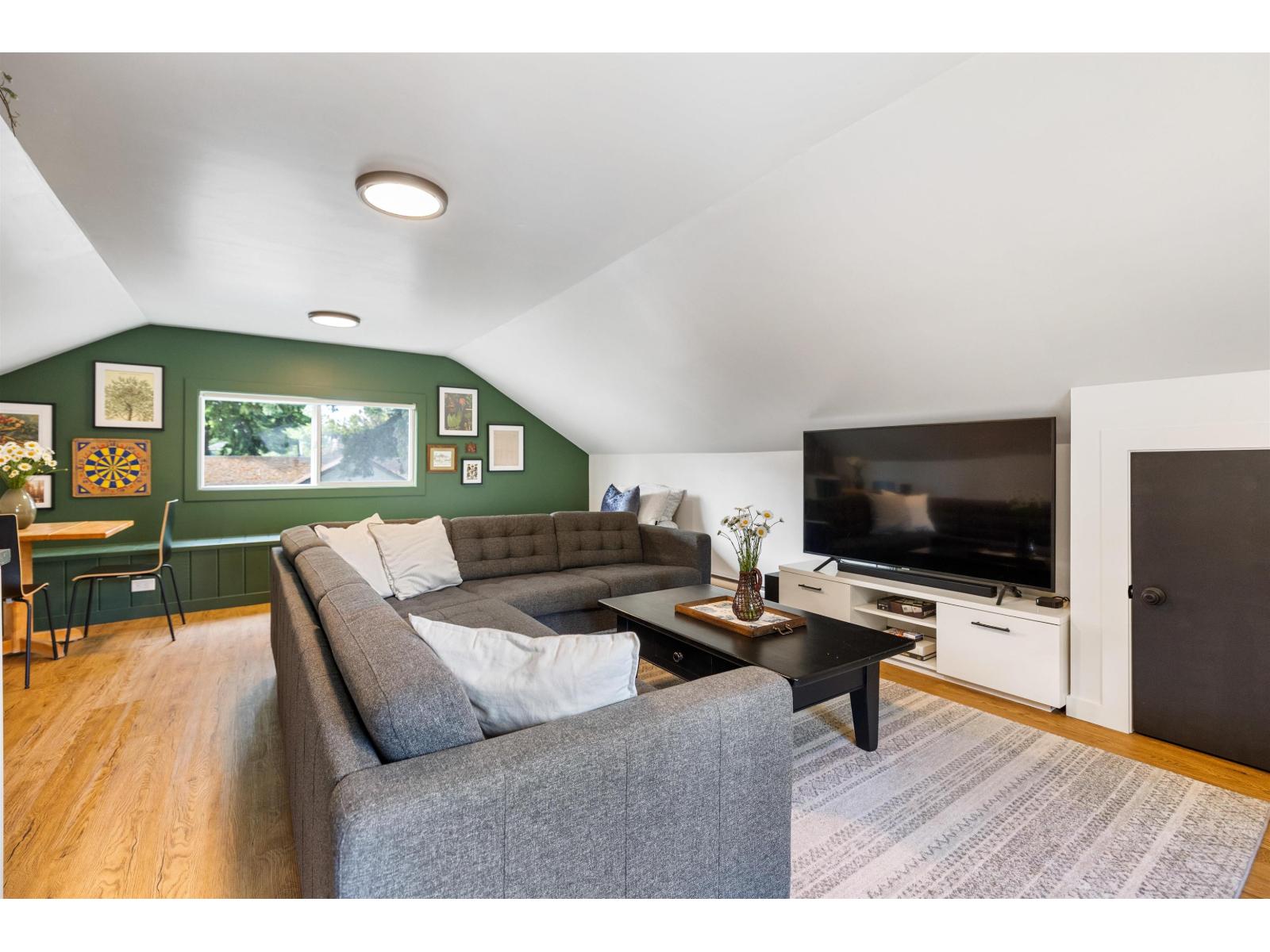 34850 Clayburn Road, Abbotsford, British Columbia  V2S 7Y9 - Photo 24 - R3137178