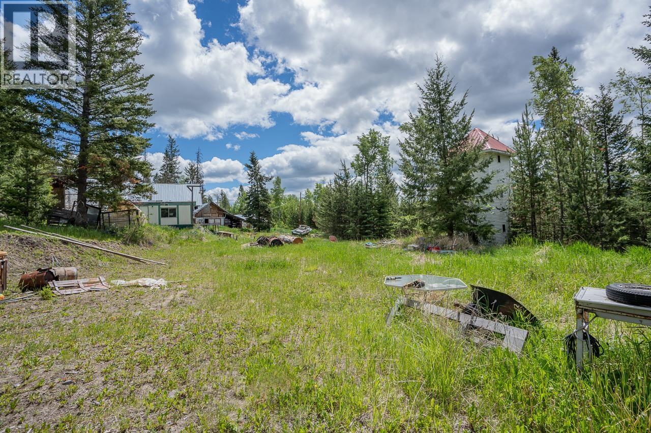 6719 Fawn Creek Road, Lone Butte, British Columbia  V0K 1X3 - Photo 7 - R3137583