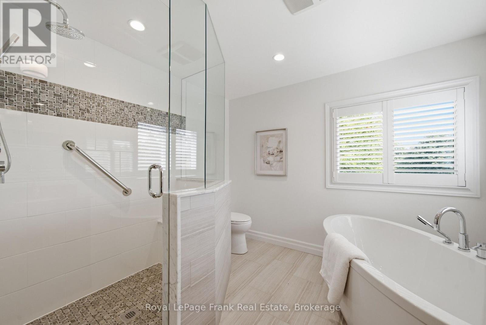 37 Parkes Drive, Ajax, Ontario  L1S 4W1 - Photo 24 - E13463198