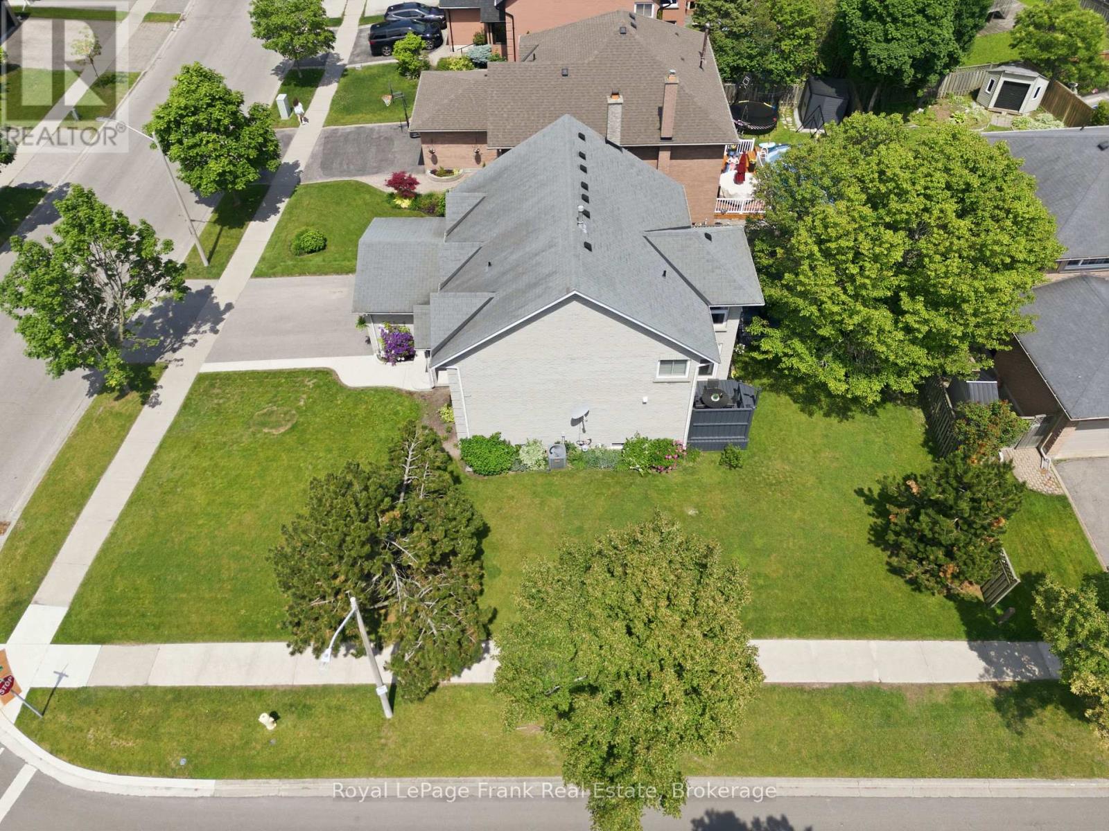 37 Parkes Drive, Ajax, Ontario  L1S 4W1 - Photo 36 - E13463198