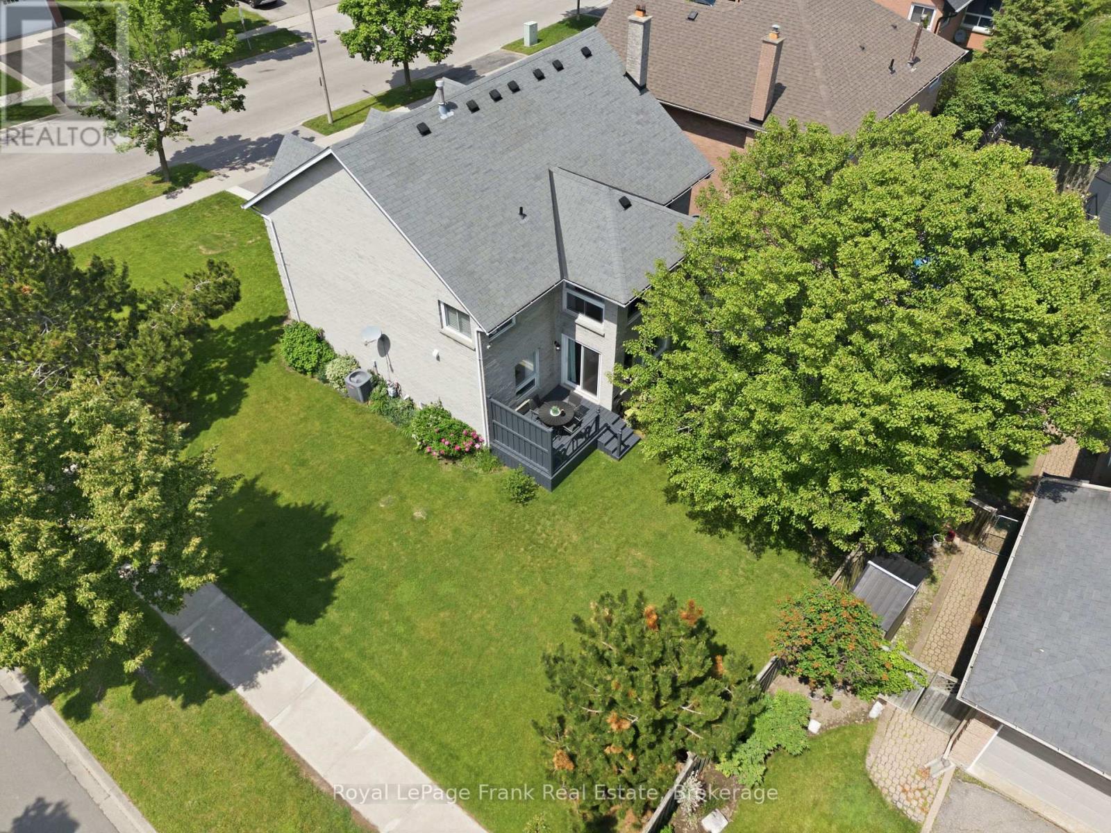 37 Parkes Drive, Ajax, Ontario  L1S 4W1 - Photo 35 - E13463198