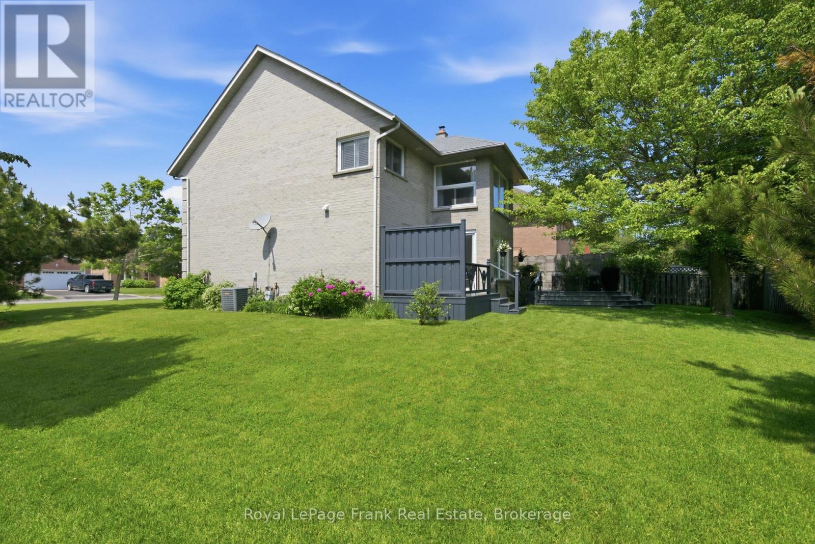 37 Parkes Drive, Ajax, Ontario  L1S 4W1 - Photo 34 - E13463198