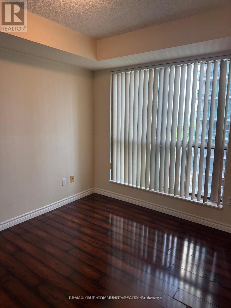 1007 - 7 Lorraine Drive, Toronto, Ontario  M2N 7H2 - Photo 8 - C13427876