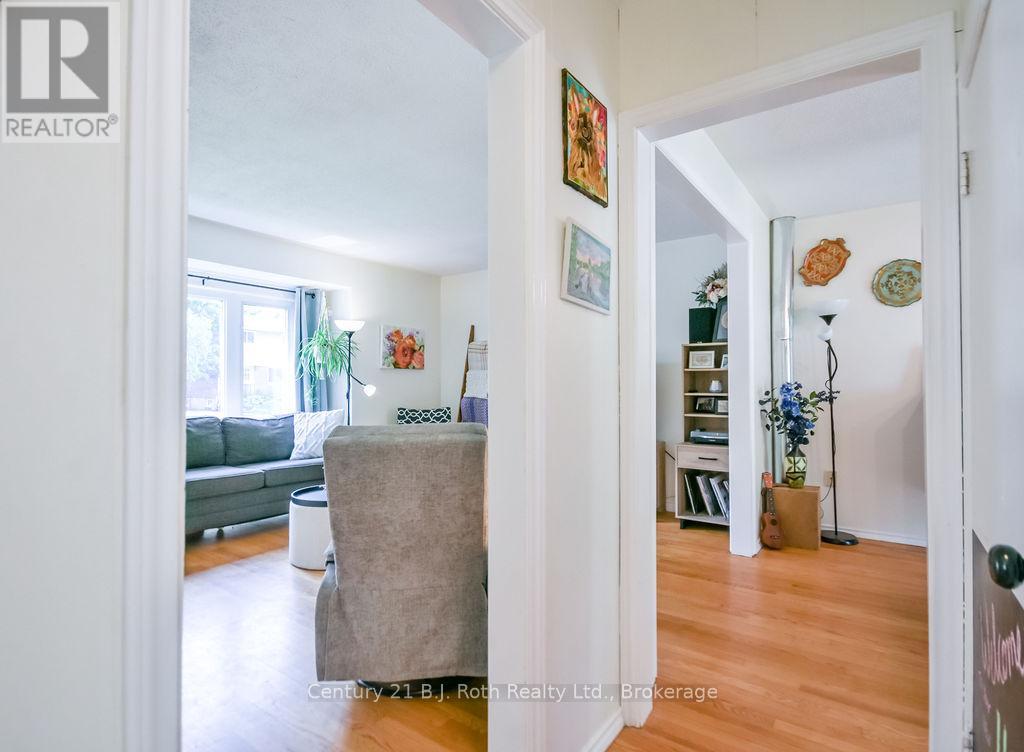 309 Hilda Street, Orillia, Ontario  L3V 1J4 - Photo 14 - S13463690