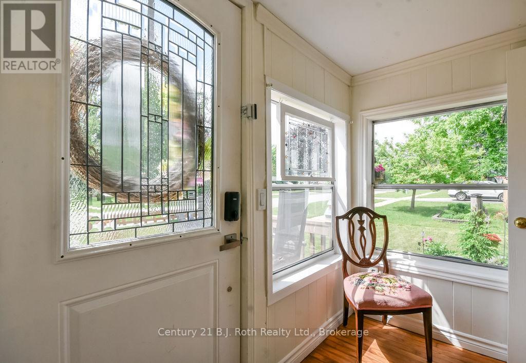 309 Hilda Street, Orillia, Ontario  L3V 1J4 - Photo 4 - S13463690
