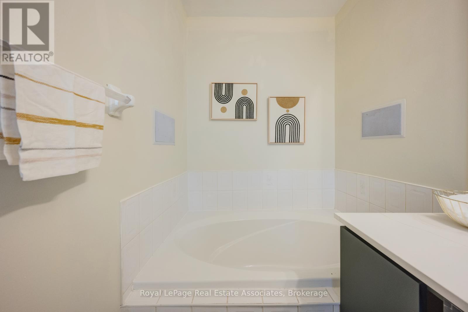 49 Tiller Trail, Brampton, Ontario  L6X 4R6 - Photo 21 - W13463374