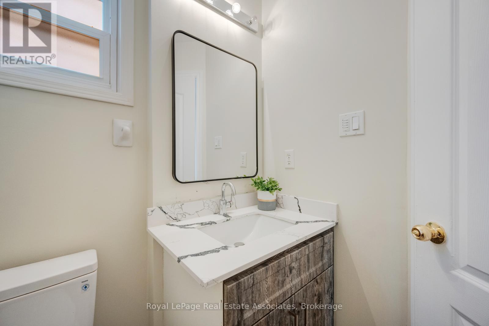49 Tiller Trail, Brampton, Ontario  L6X 4R6 - Photo 14 - W13463374