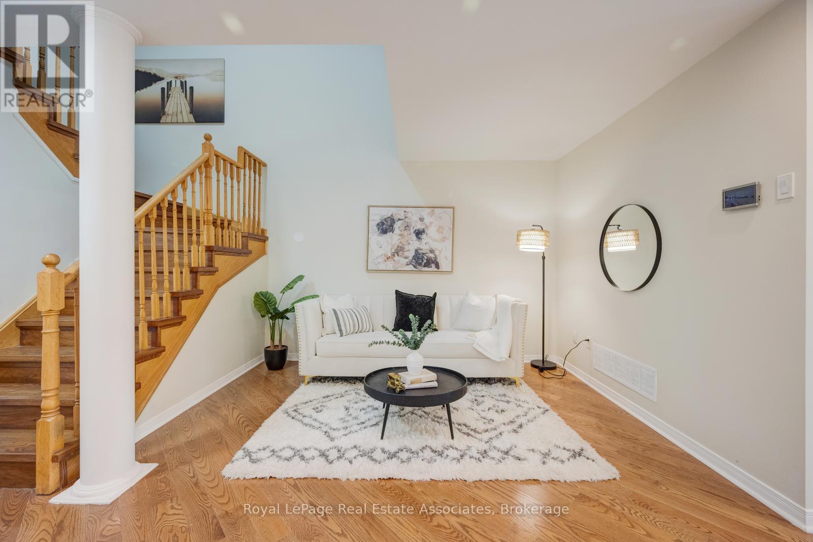 49 Tiller Trail, Brampton, Ontario  L6X 4R6 - Photo 7 - W13463374