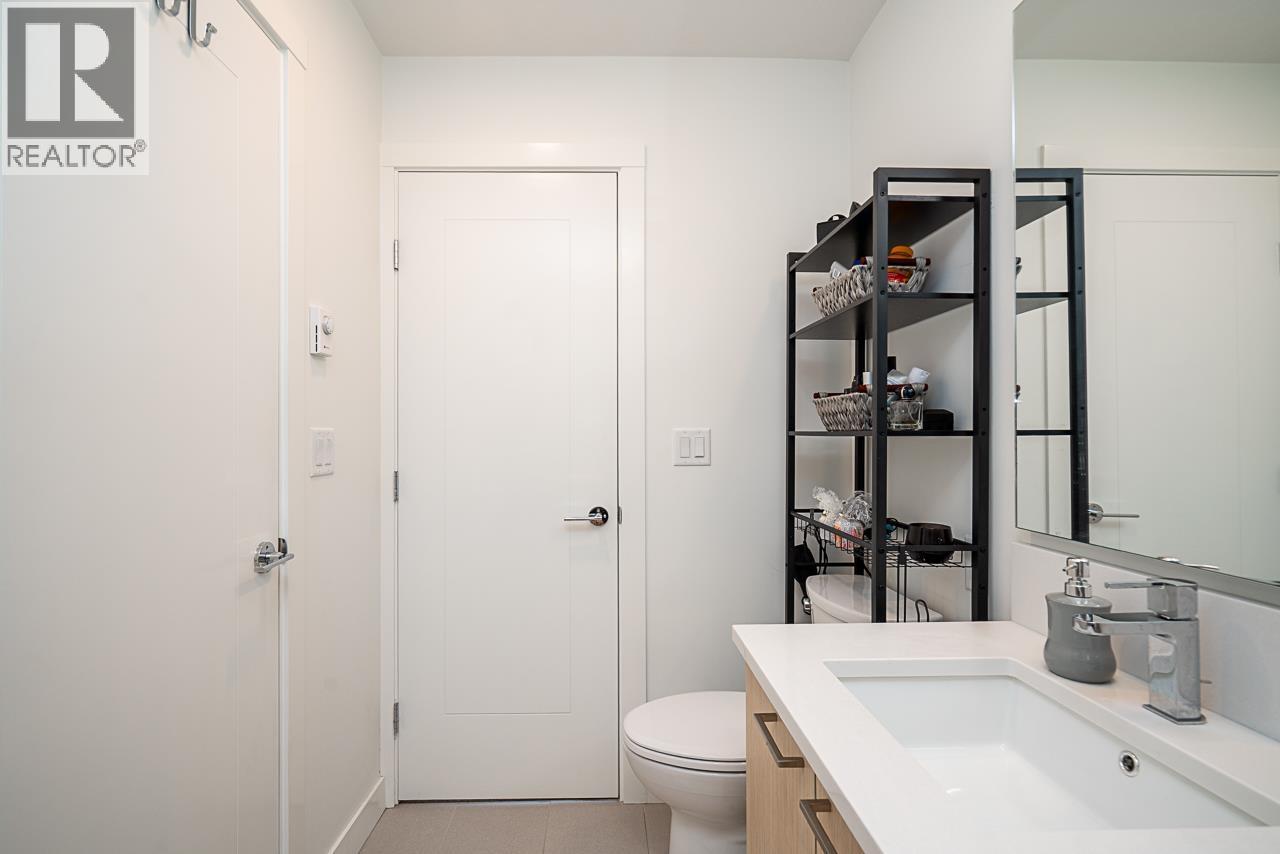302 723 Grover Avenue, Coquitlam, British Columbia  V3J 0L9 - Photo 15 - R3137495