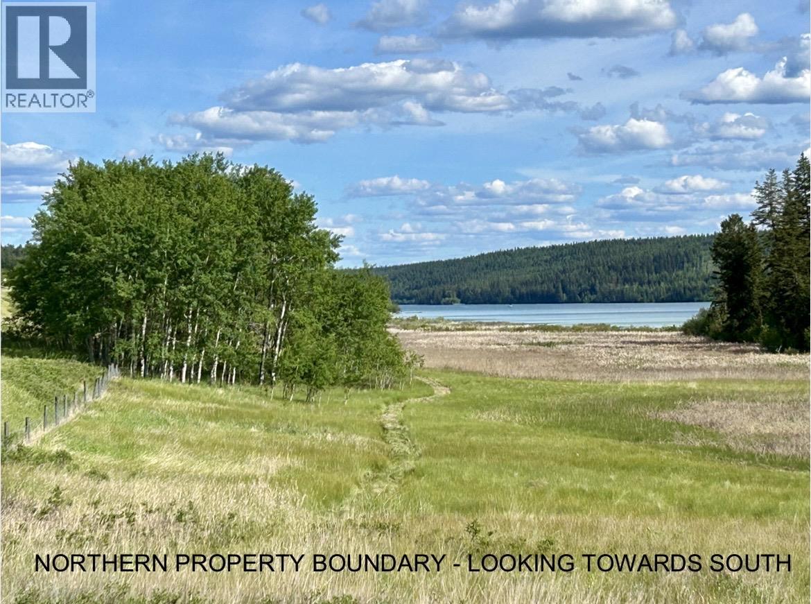 3440 DUNSMUIR ROAD, Lac La Hache, British Columbia
