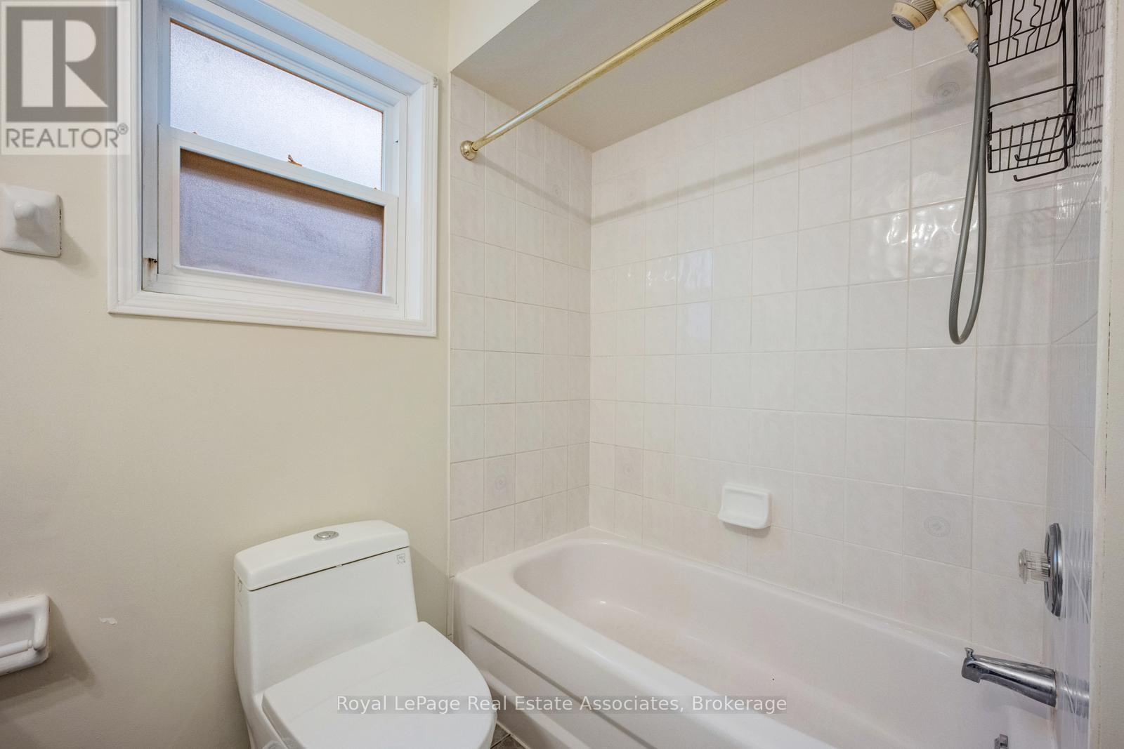 49 Tiller Trail, Brampton, Ontario  L6X 4R6 - Photo 24 - W13463374