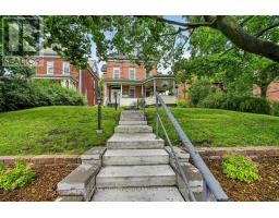 98 PINE STREET, Brockville, Ontario