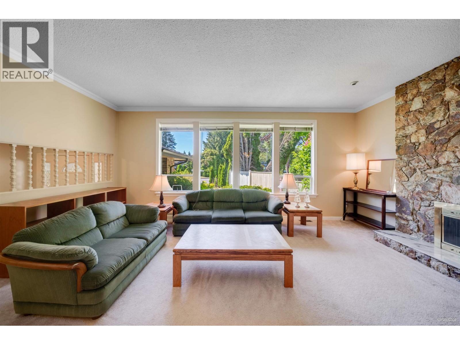 7720 Waterton Drive, Richmond, British Columbia  V7A 4G4 - Photo 5 - R3137562