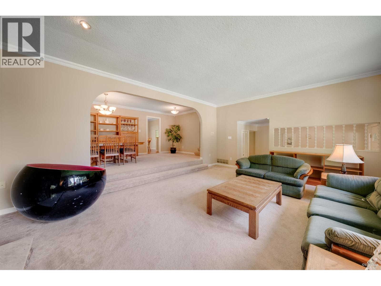 7720 Waterton Drive, Richmond, British Columbia  V7A 4G4 - Photo 6 - R3137562