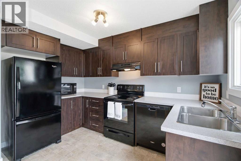 237 Deerpoint Lane SE, Calgary, Alberta  T2J 6M6 - Photo 5 - A2320995