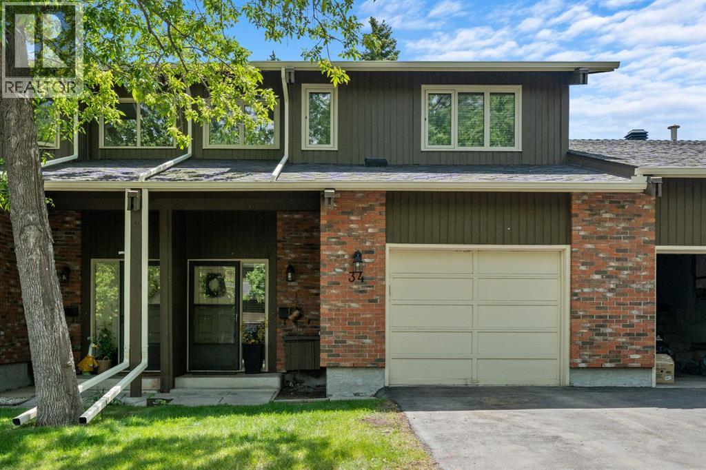 34, 10001 Brookpark Boulevard SW, Calgary, Alberta