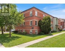 11 - 223 MACNAB STREET S, Hamilton, Ontario