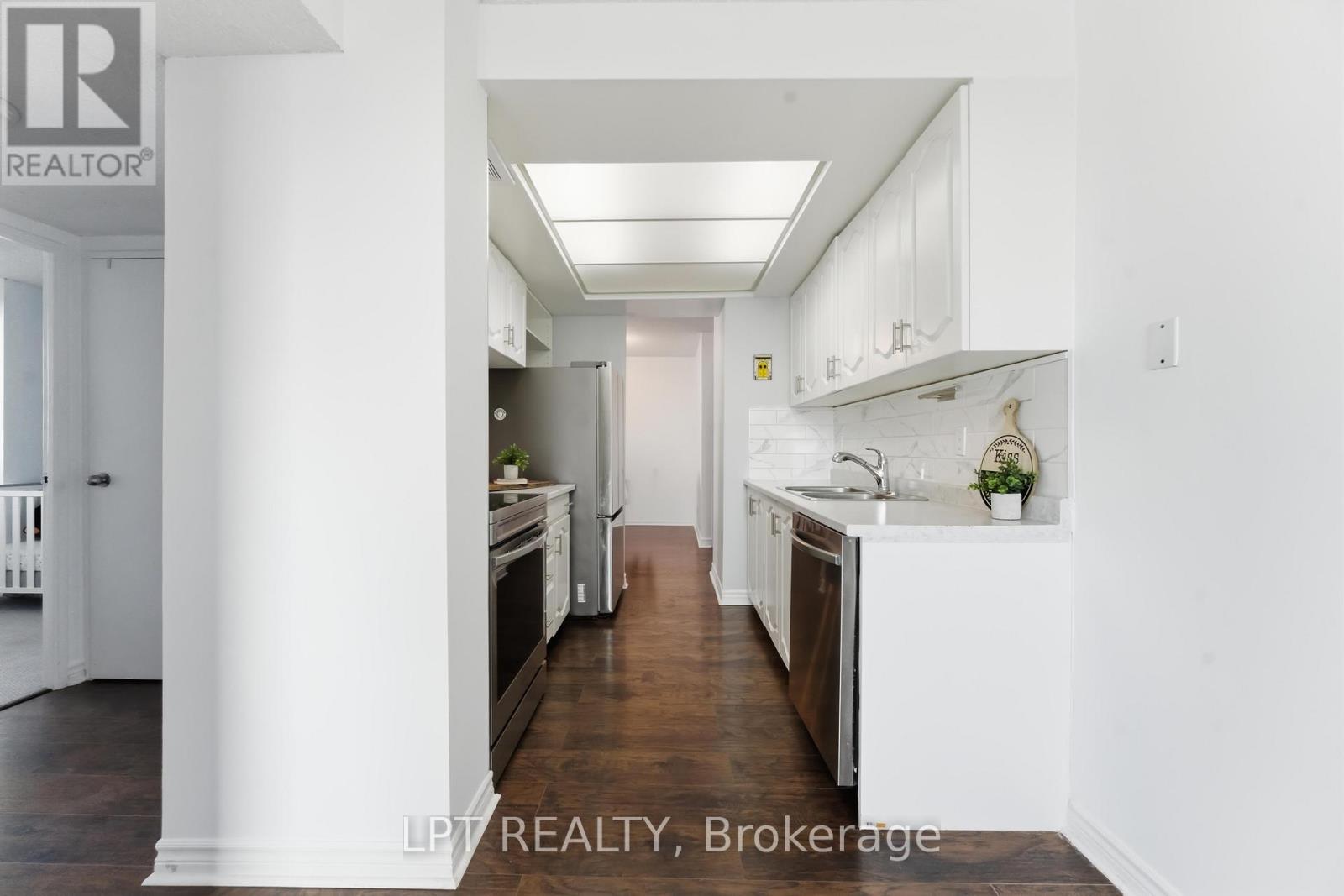 314 - 555 Brittany Drive, Ottawa, Ontario  K1K 4C5 - Photo 15 - X13463476